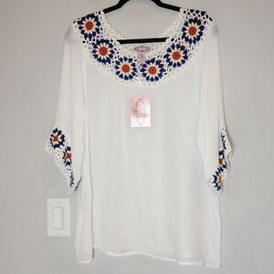 NWT Oliver By Escio Crochet Trim White Semi Sheer Top Size Large